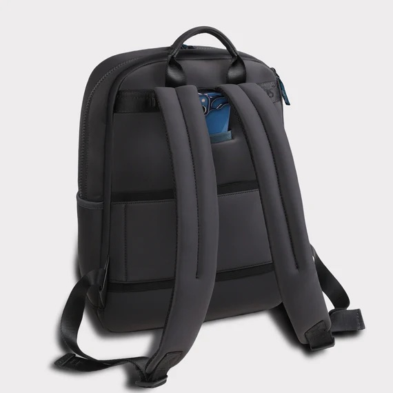 mykos backpack back.jpg