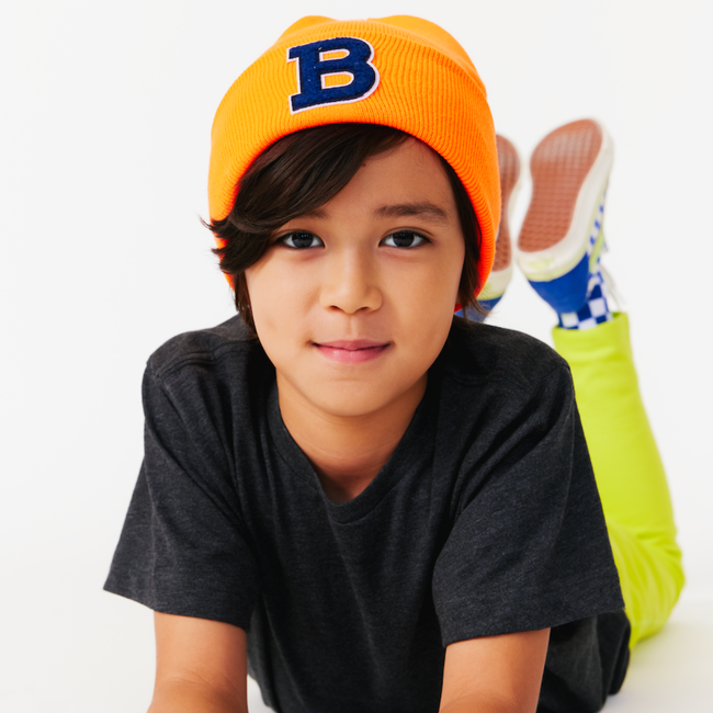 orange beanie.png