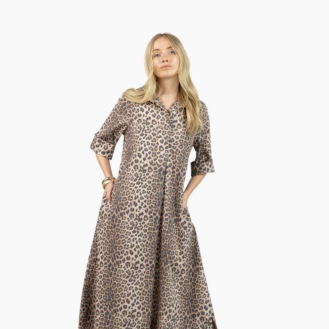 weekender khaki leopard front.jpg