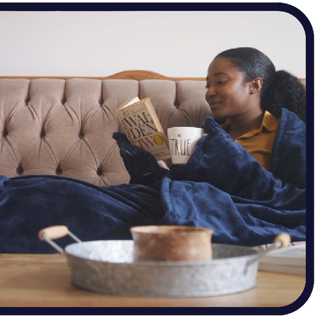 woman-sofa-navy-frame.png