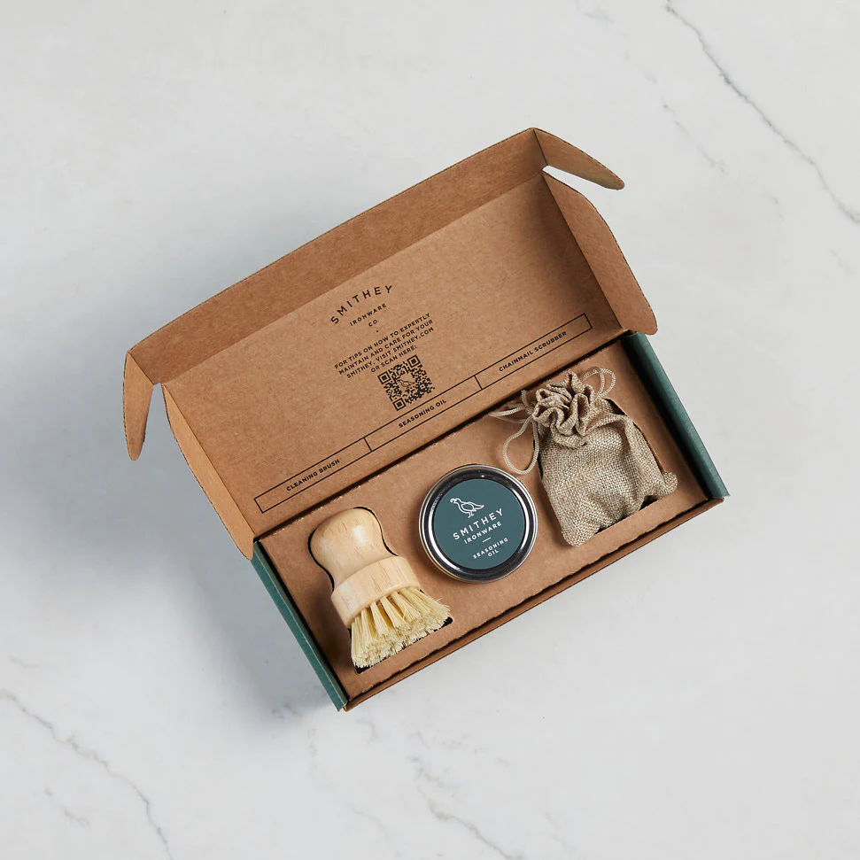 CLEANING & CARE KIT