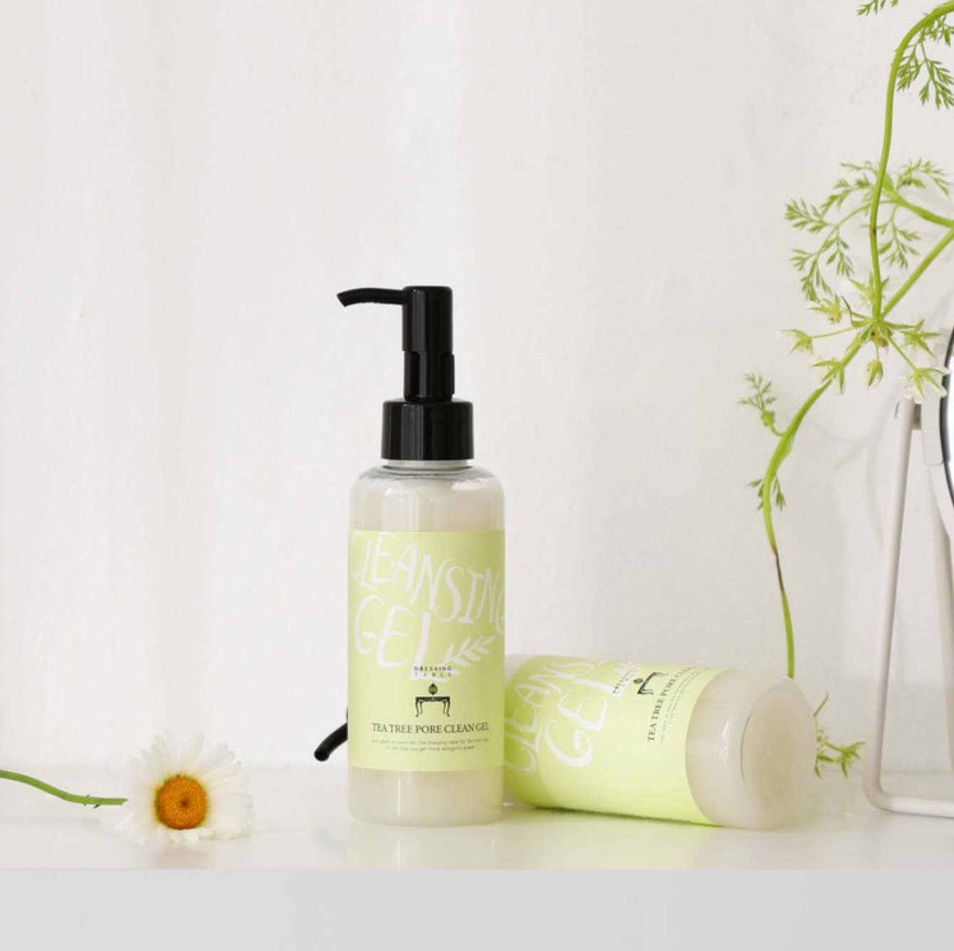 [DressingTable] Tea Tree Pore Cleansing Gel