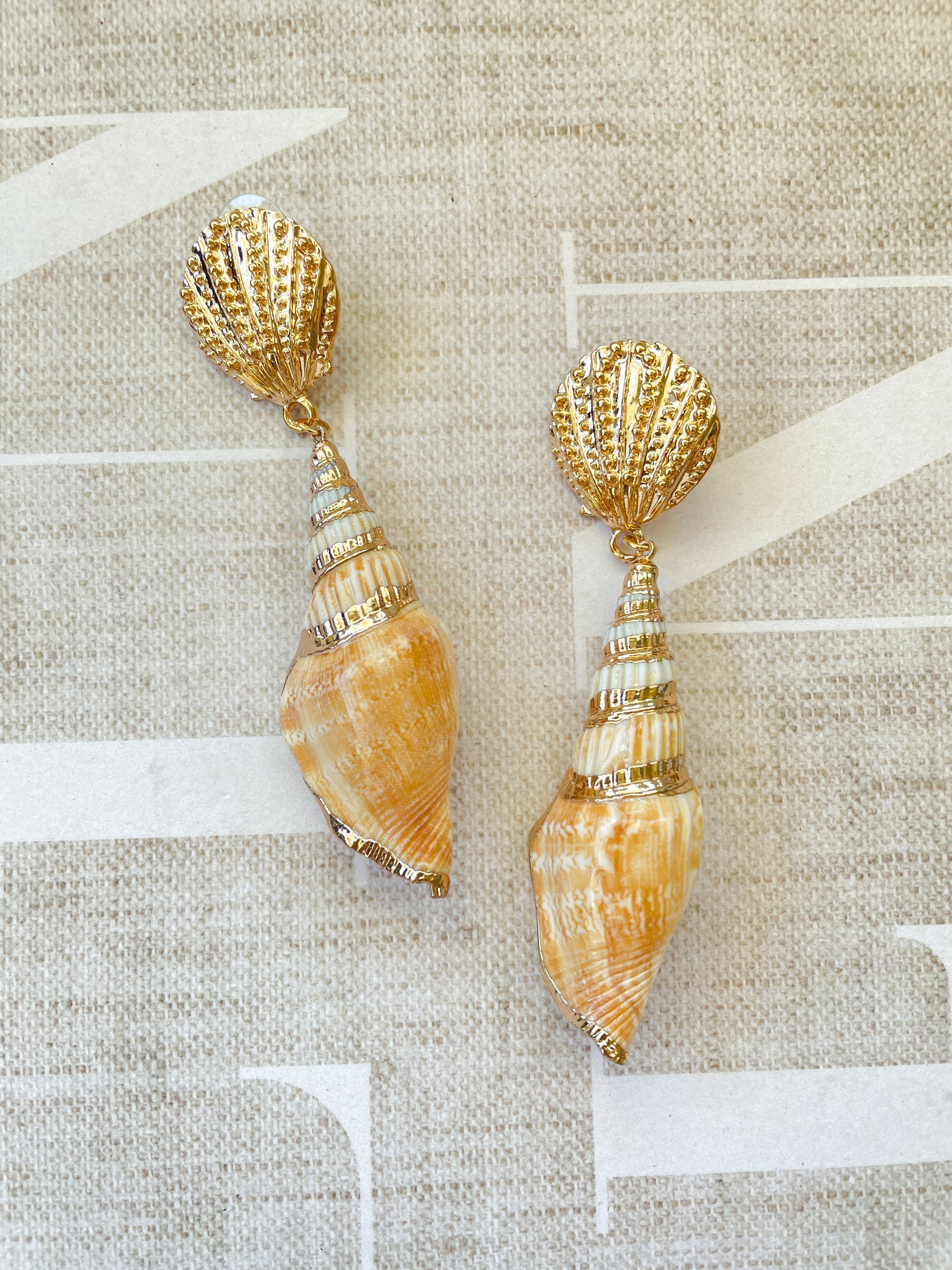 Seashell Dangle Earrings