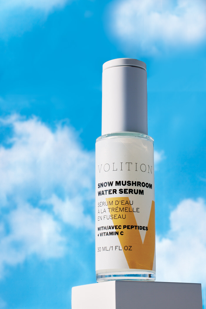 Snow Mushroom Water Serum with Peptides + Vitamin C