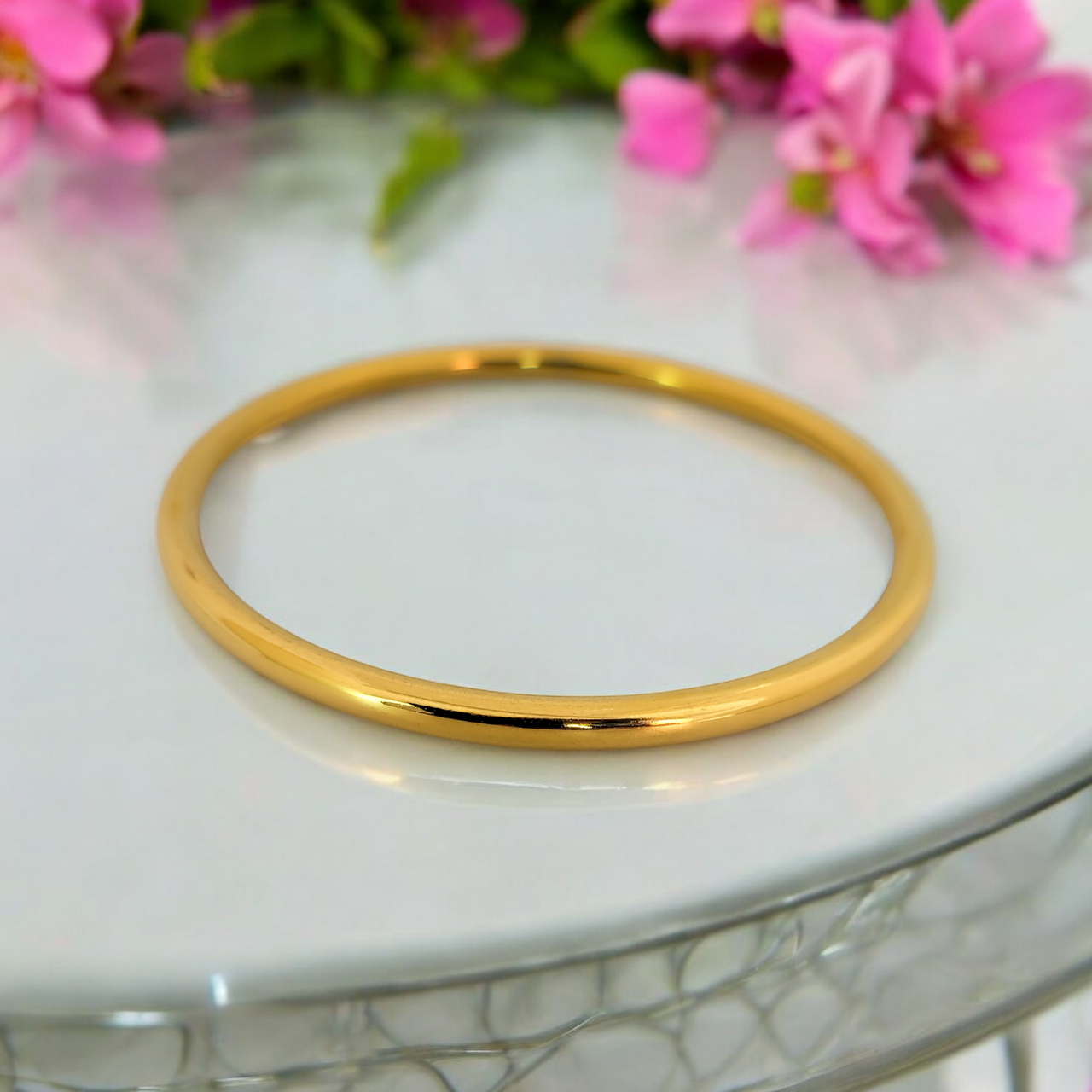Classic High Polish Bangle