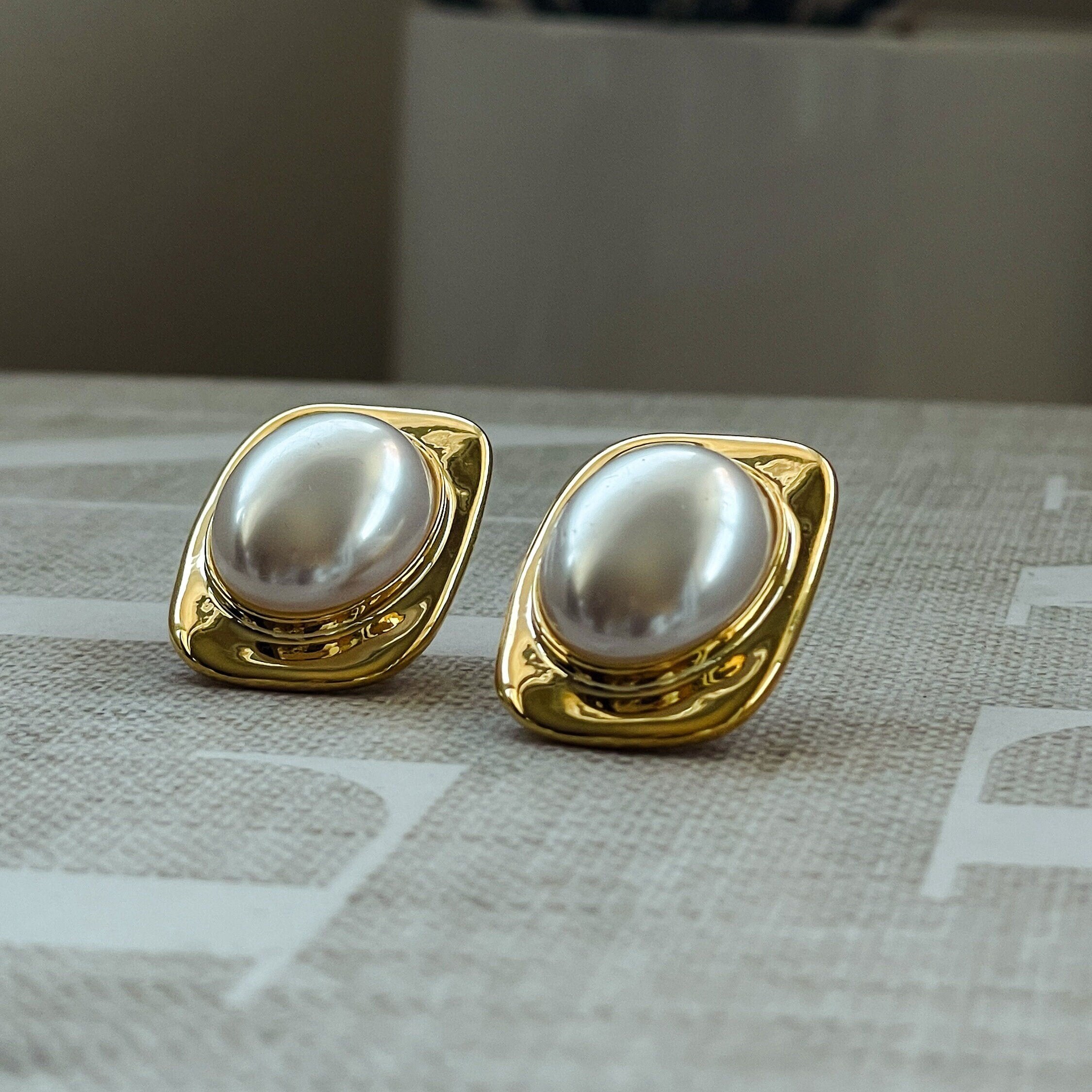 Big Pearl Rectangle Earrings