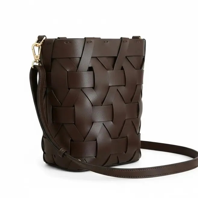 THE ZENOBIA WOVEN BUCKET BAG