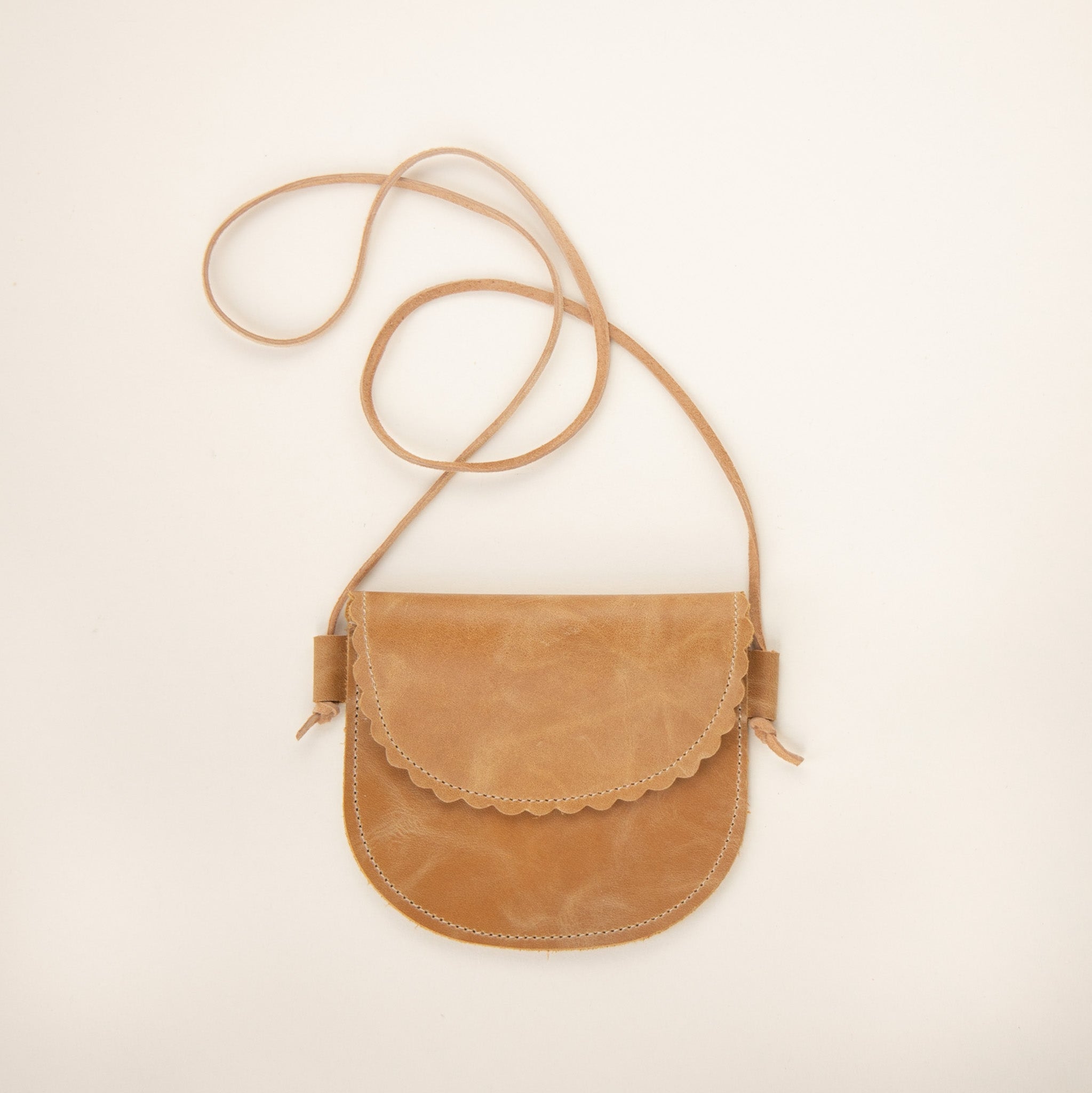Scalloped Little Kids' Leather Bag in Butterscotch