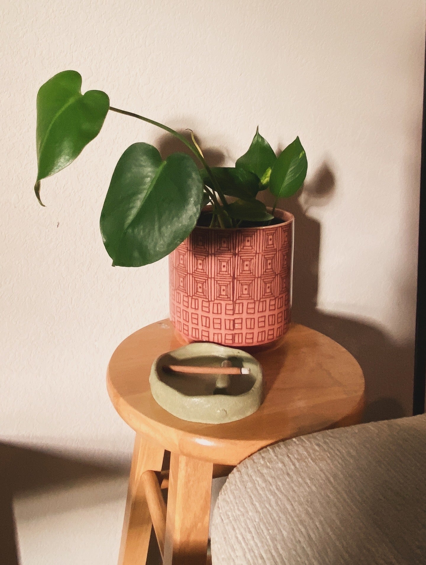 Anwụ̀rụ̀ Incense holder