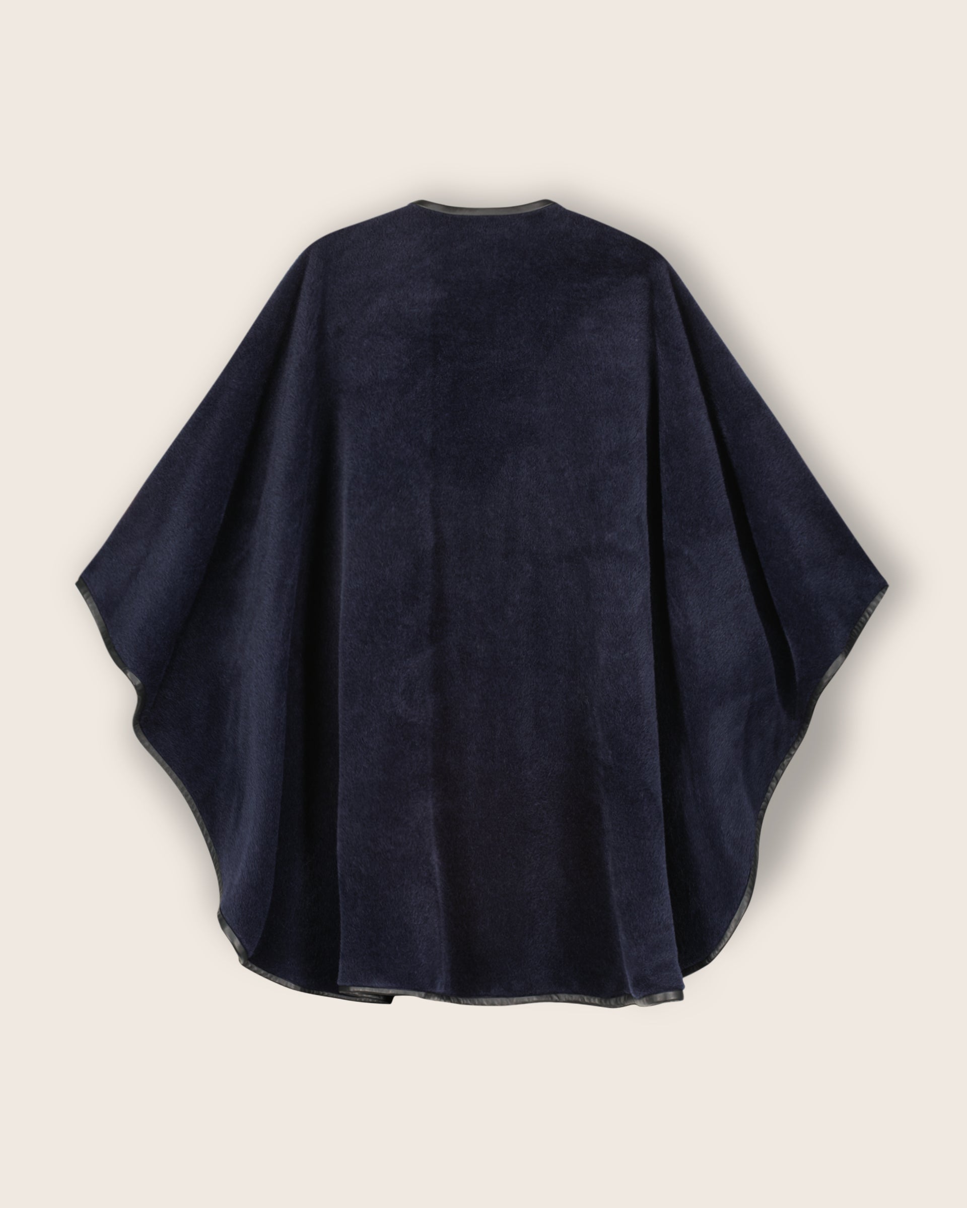 Arequipa Alpaca Cape