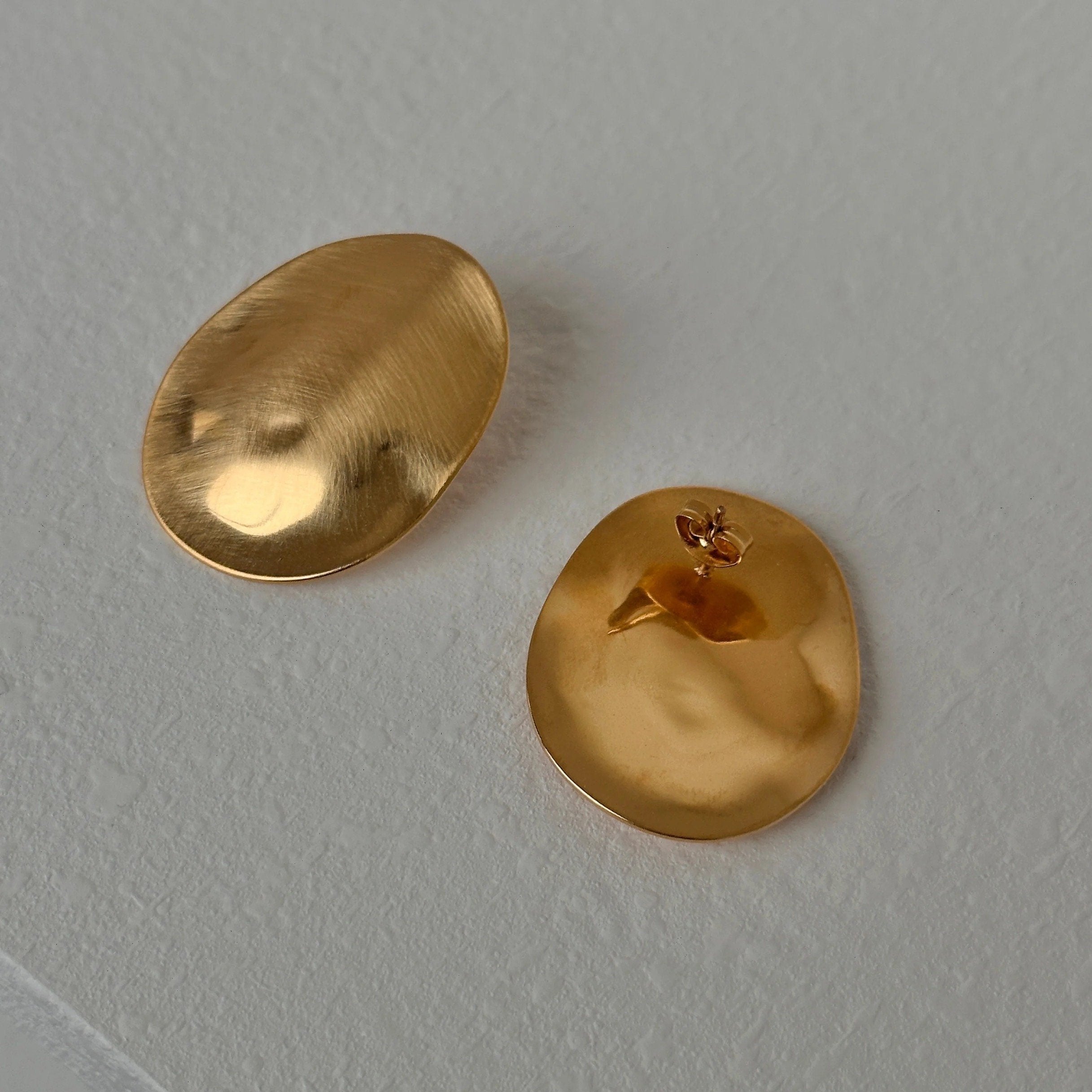 Gold Oval Earrings