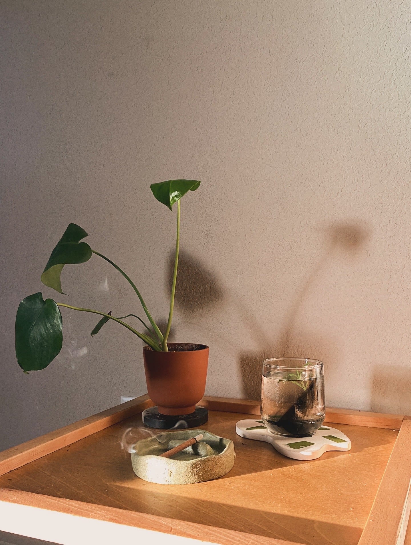 Anwụ̀rụ̀ Incense holder