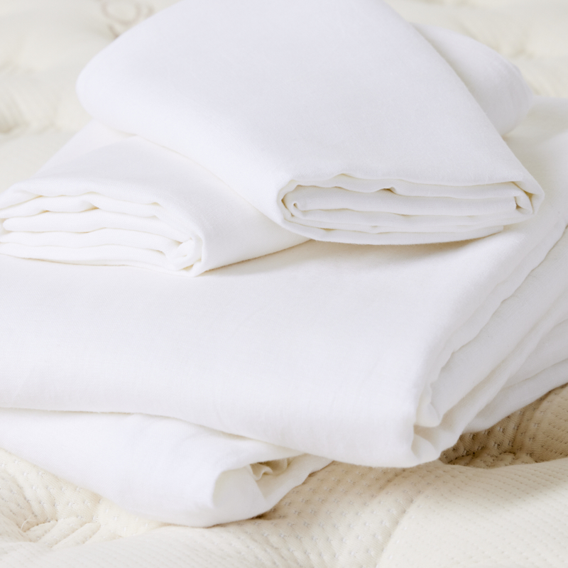 Saatva Linen Sheet Set