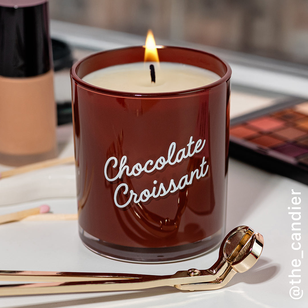 CHOCOLATE CROISSANT CANDLE