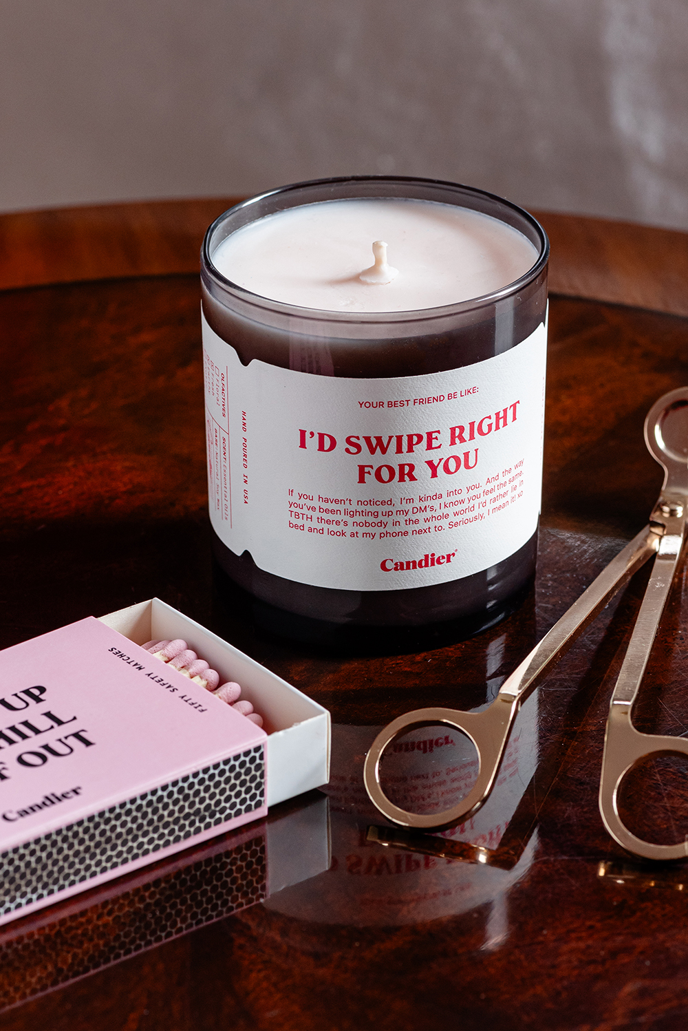 SWIPE RIGHT CANDLE