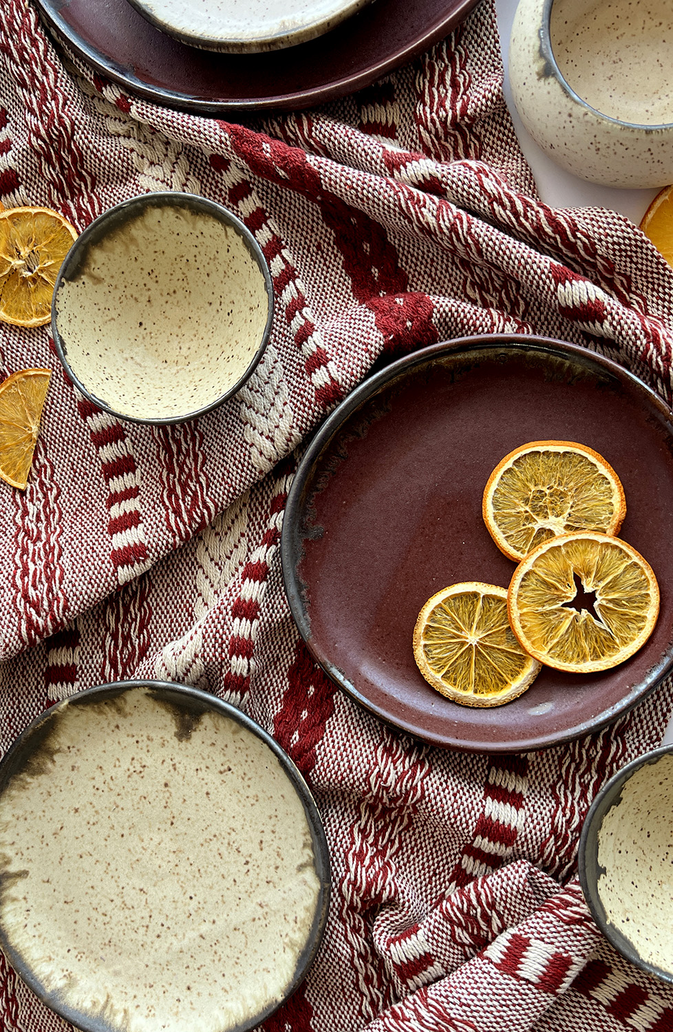Luna Dinnerware in Luxardo