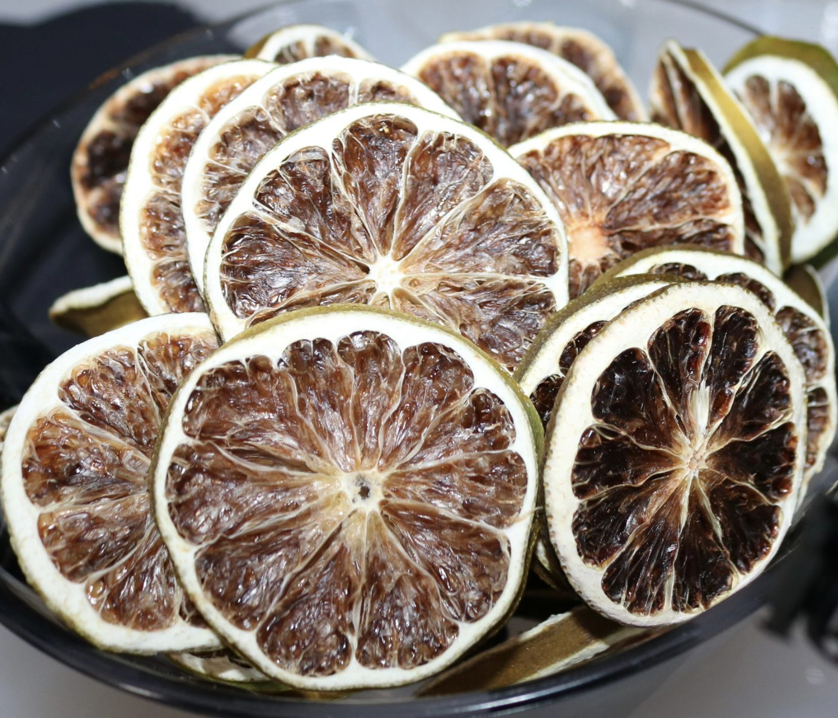 Dehydrated Limes Wheel Garnishes