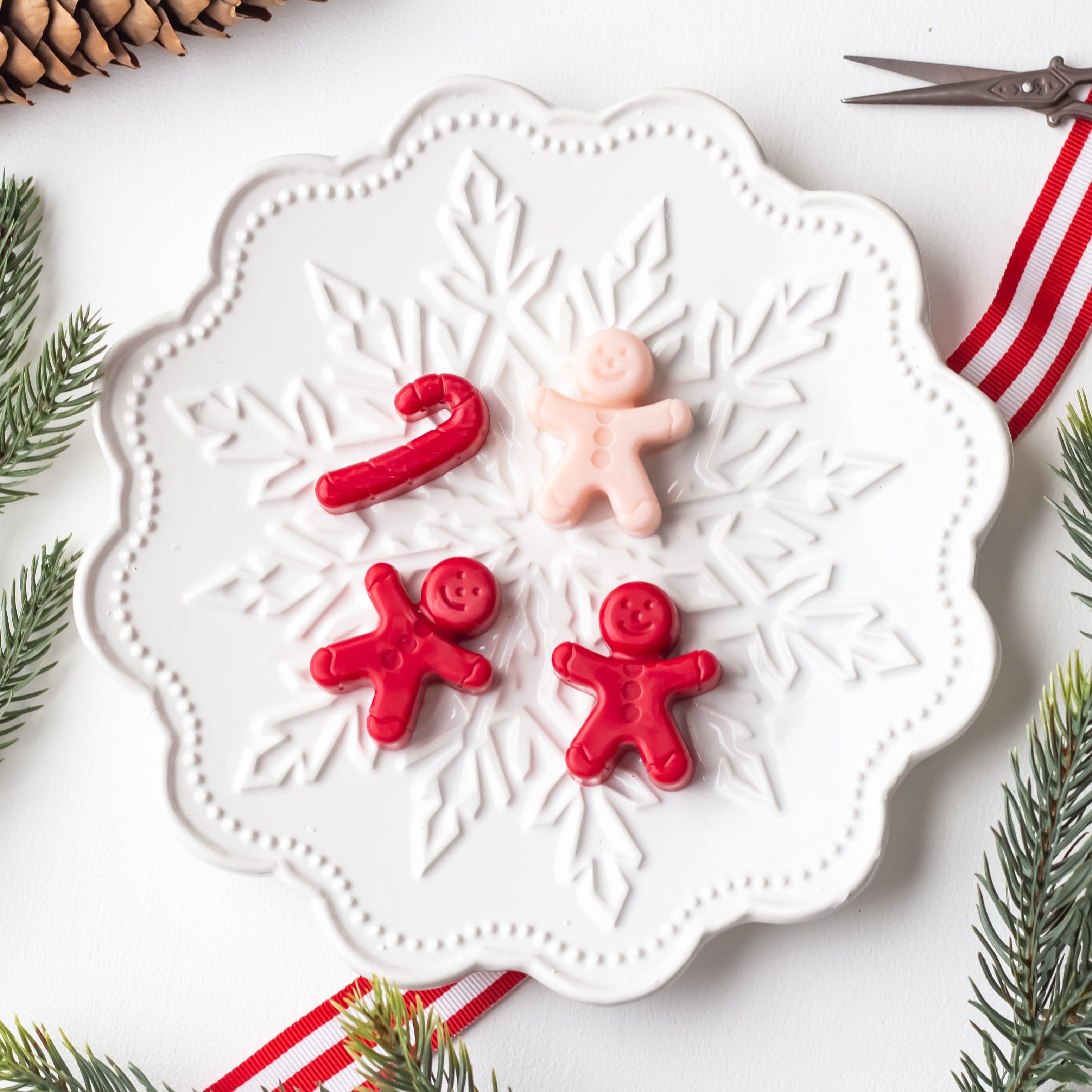 Christmas Candle Gift Bundle Set | Gift Bundle Gingerbread Candle + Gingerbread Ornament + Mini Wax 