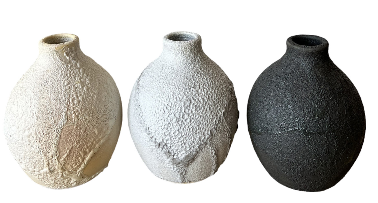 Ara Crater Vase Collection