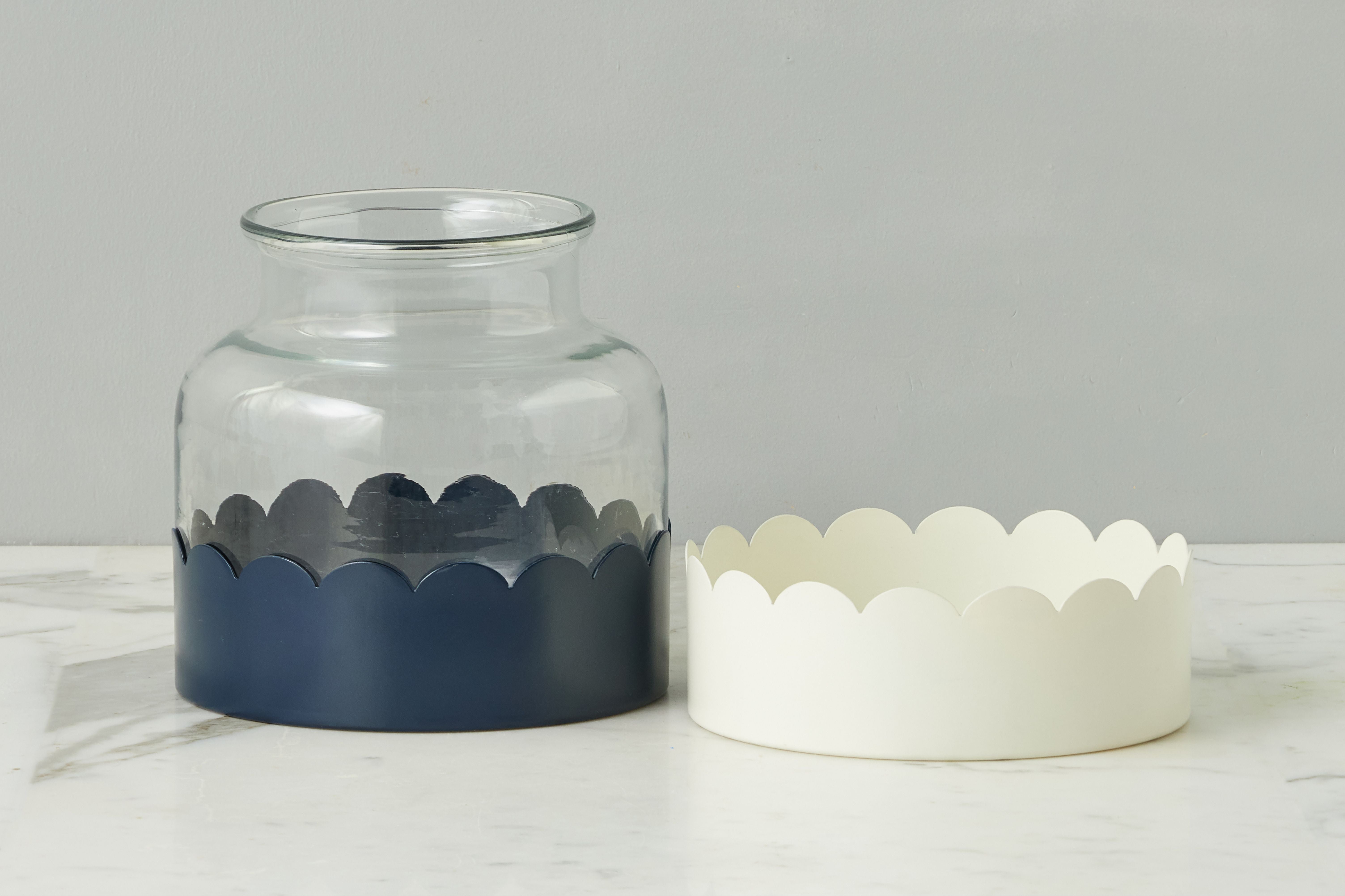 2-in-1 Scalloped Bloom Vase, White/Navy Blue