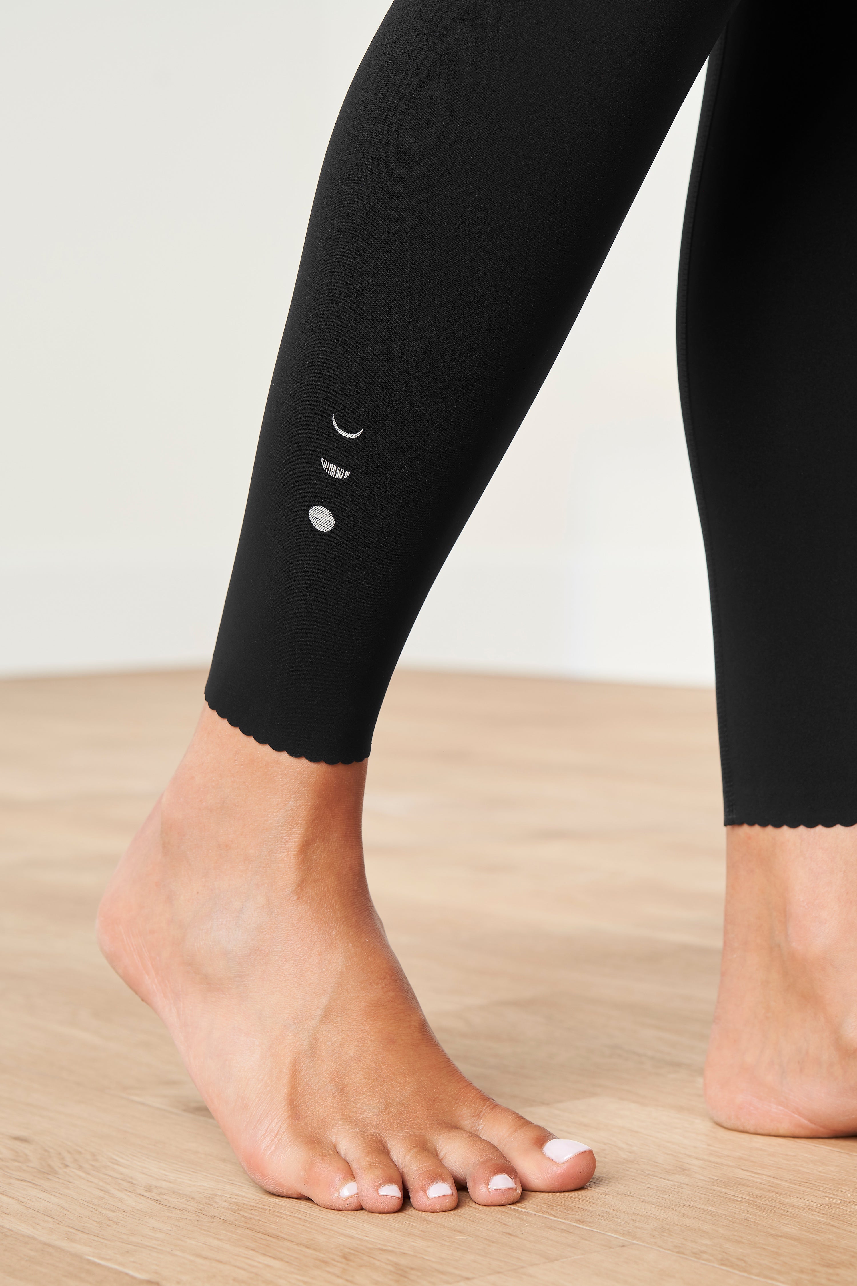 Adorn Leggings
