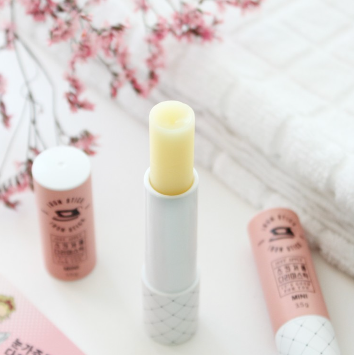 [DressingTable] Functional Iron Stick