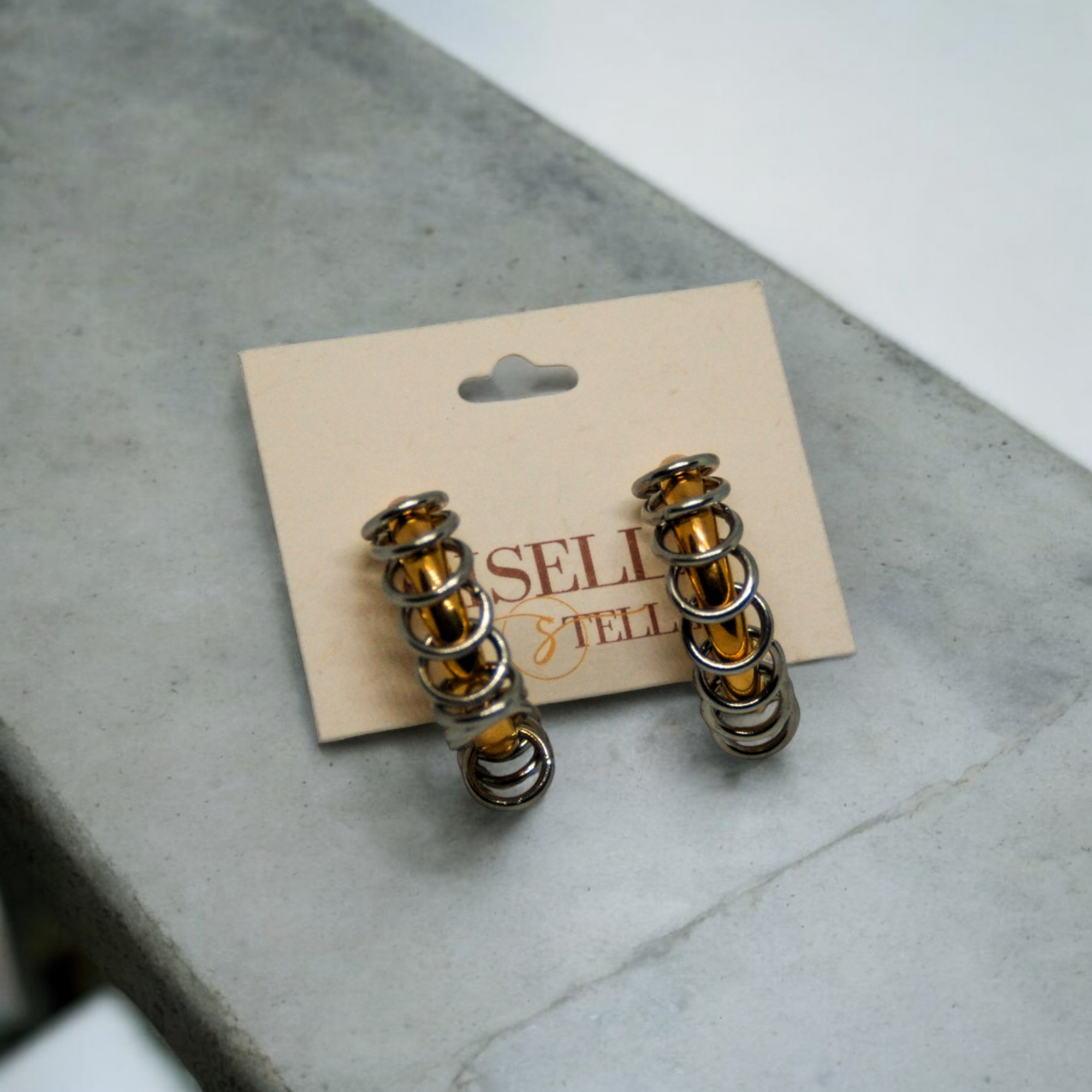 On Edge Luxe Hoop Gold